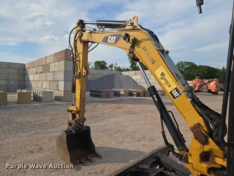 image for item EW0161 2020 Caterpillar 303.5E2 mini excavator