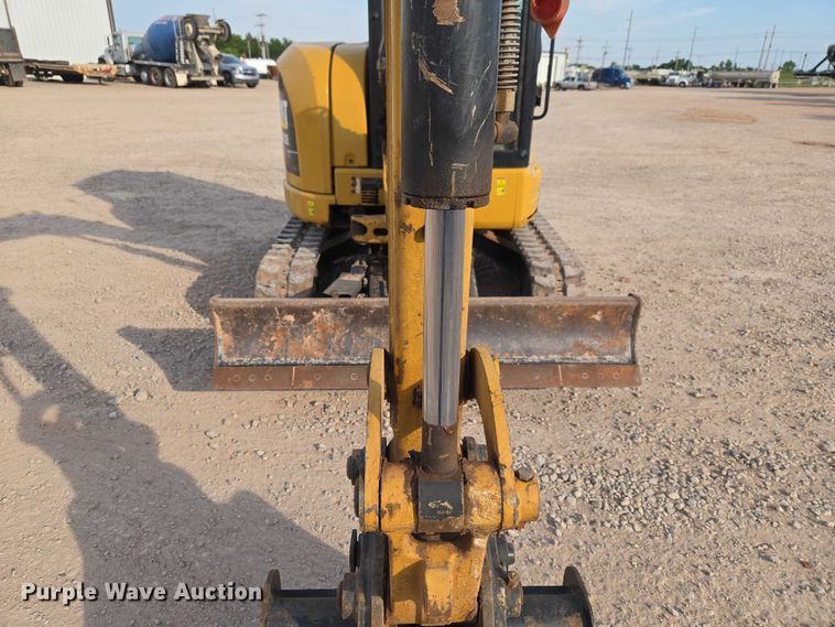 image for item EW0161 2020 Caterpillar 303.5E2 mini excavator