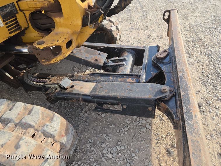 image for item EW0161 2020 Caterpillar 303.5E2 mini excavator