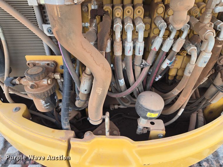 image for item EW0161 2020 Caterpillar 303.5E2 mini excavator