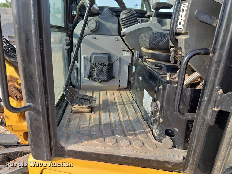 image for item EW0161 2020 Caterpillar 303.5E2 mini excavator