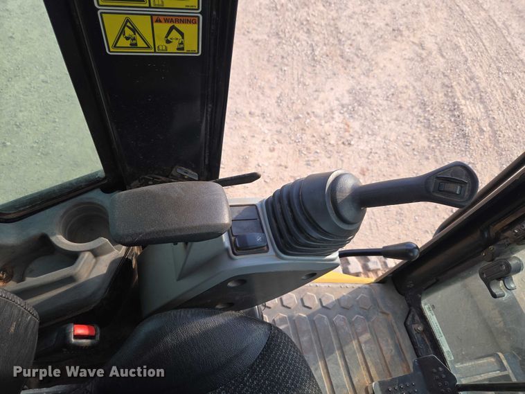 image for item EW0161 2020 Caterpillar 303.5E2 mini excavator