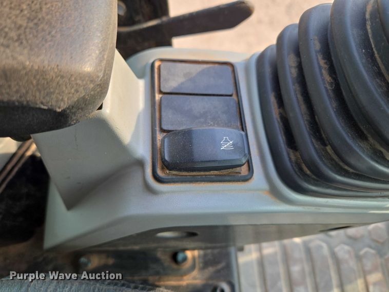 image for item EW0161 2020 Caterpillar 303.5E2 mini excavator