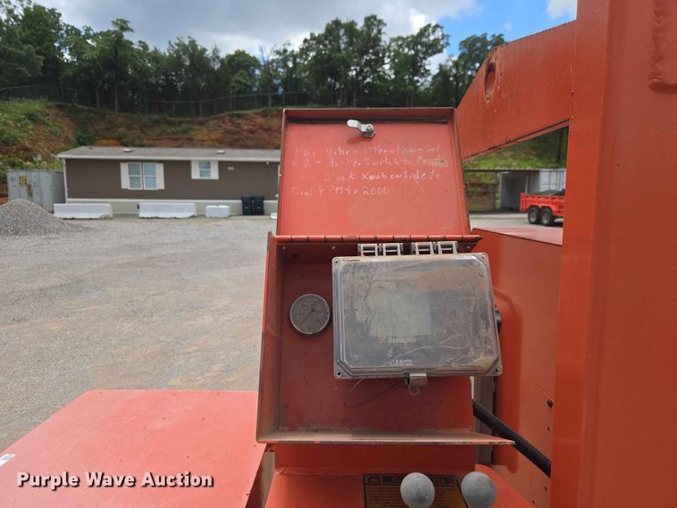image for item EW0205 MKT Manufacturing Inc. HP-85T3A/V2-ESC pile driver / extractor