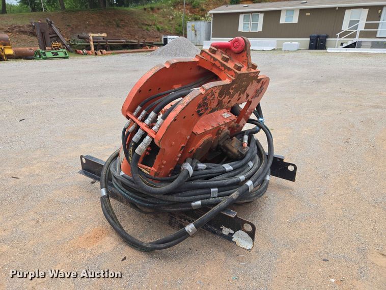 image for item EW0205 MKT Manufacturing Inc. HP-85T3A/V2-ESC pile driver / extractor