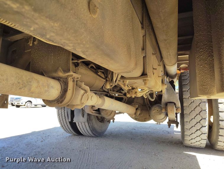 image for item EW1013 2003 Freightliner FL70 flatbed truck