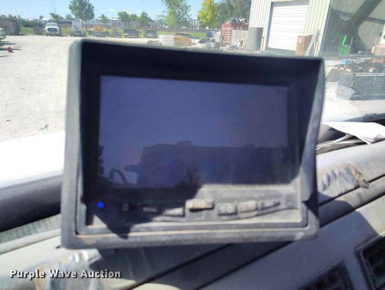 image for item EW1013 2003 Freightliner FL70 flatbed truck