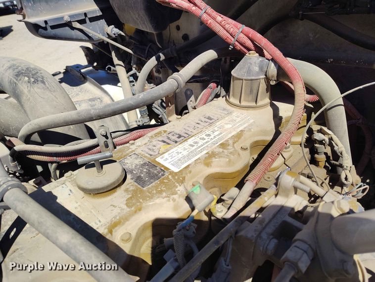 image for item EW1013 2003 Freightliner FL70 flatbed truck