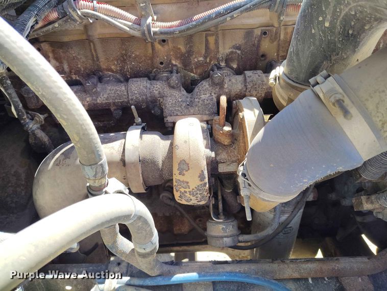 image for item EW1013 2003 Freightliner FL70 flatbed truck