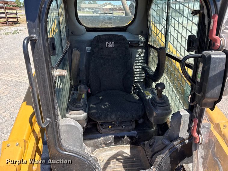 image for item EW4537 2015 Caterpillar 299D2 tracked skid steer loader