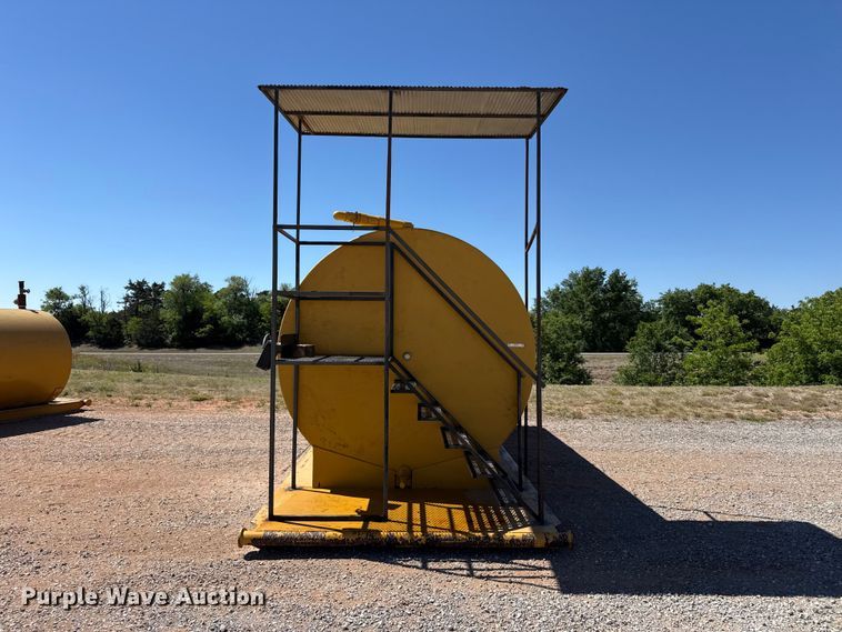 image for item EW4542 Fuel tank