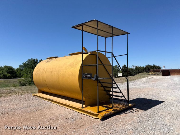 image for item EW4542 Fuel tank