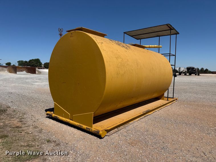 image for item EW4542 Fuel tank