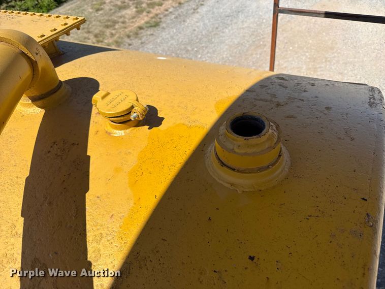 image for item EW4542 Fuel tank