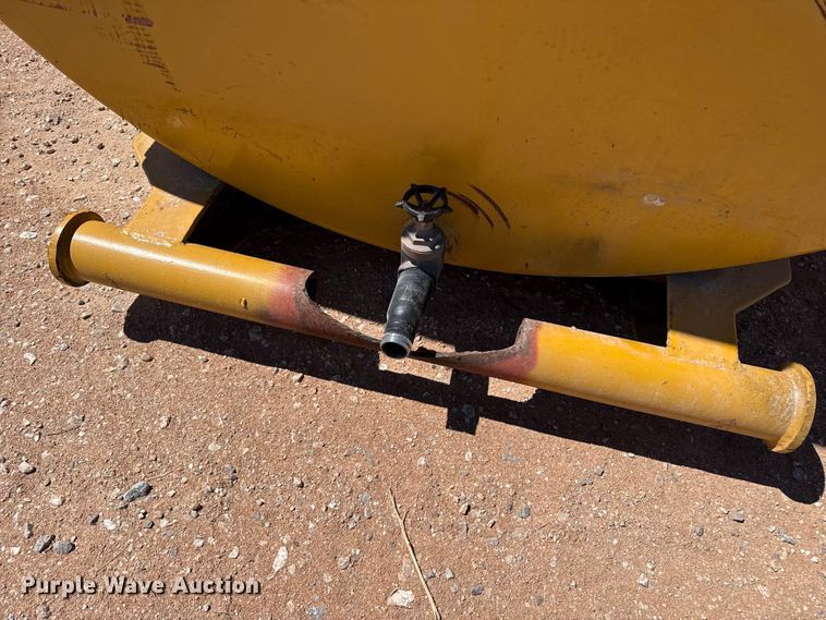 image for item EW4543 Fuel tank