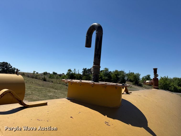 image for item EW4543 Fuel tank