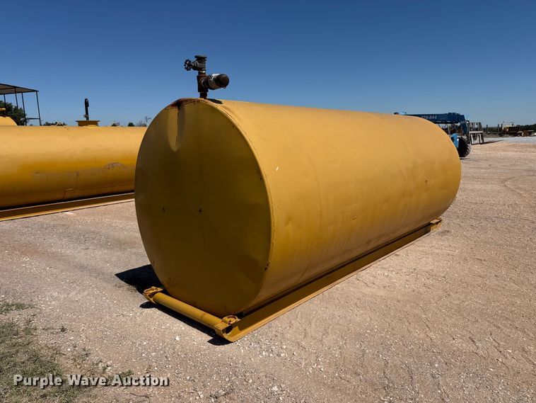 image for item EW4544 Fuel tank