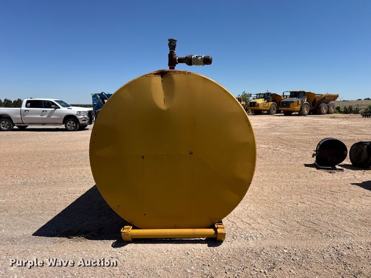 image for item EW4544 Fuel tank