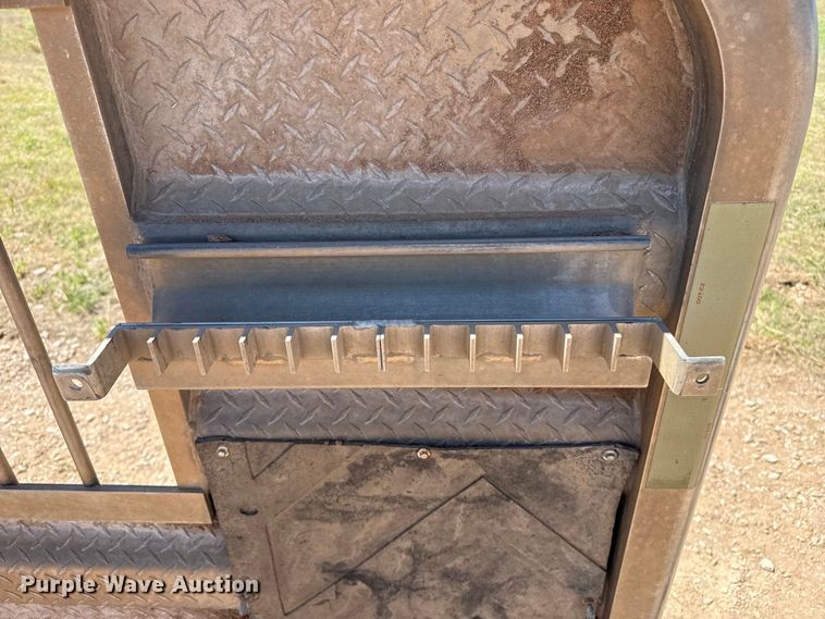 image for item EW4545 Merritt headache rack