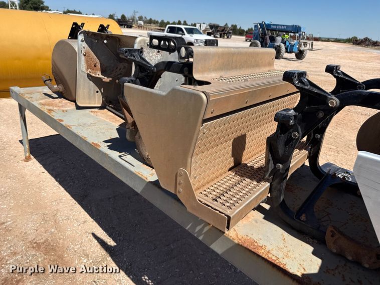 image for item EW4547 Truck parts