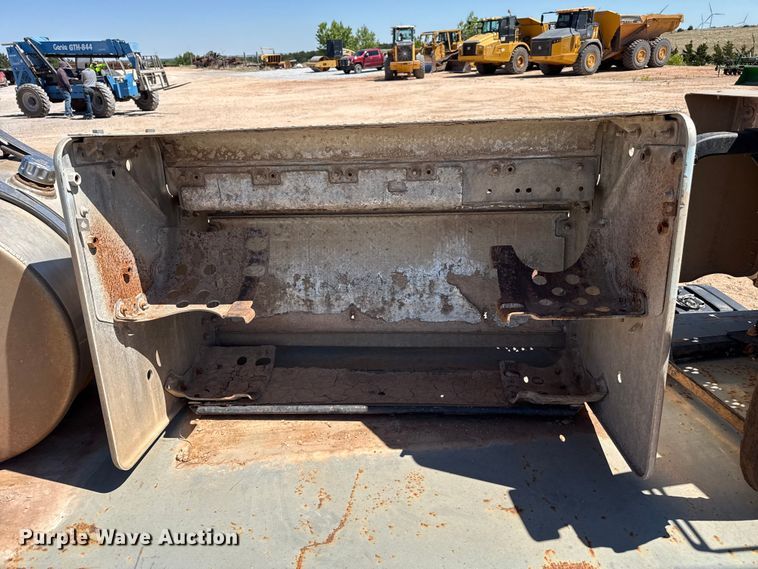 image for item EW4547 Truck parts