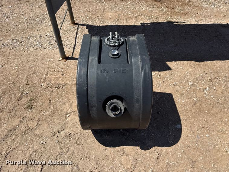 image for item EW4547 Truck parts