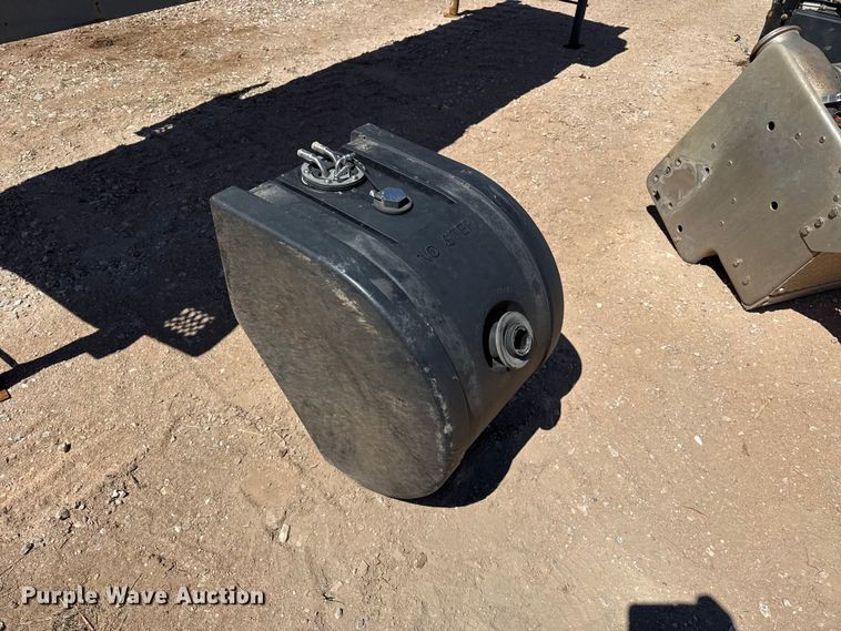 image for item EW4547 Truck parts