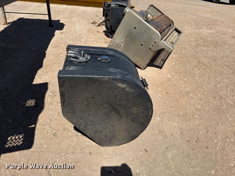 image for item EW4547 Truck parts