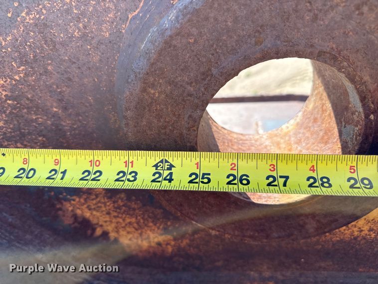 image for item FB6676 Caterpillar bucket
