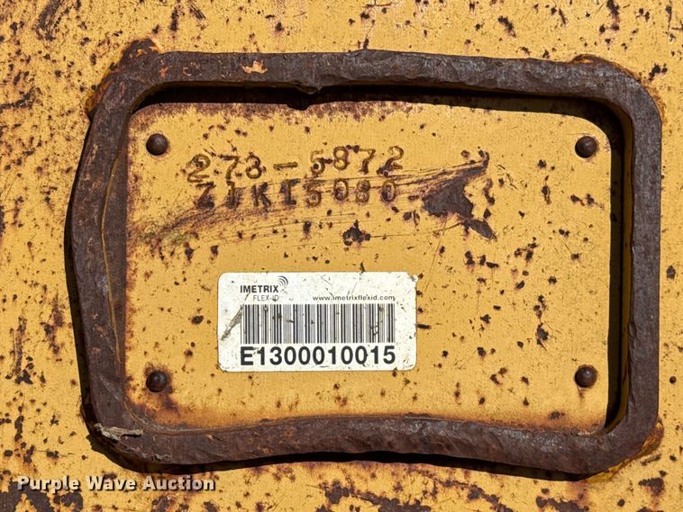 image for item FB6677 Caterpillar bucket