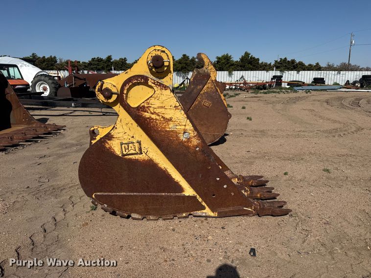 image for item FB6678 Caterpillar bucket