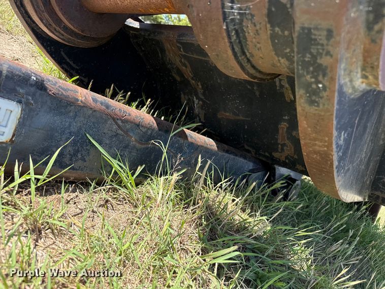 image for item FB6689 Caterpillar excavator grapple