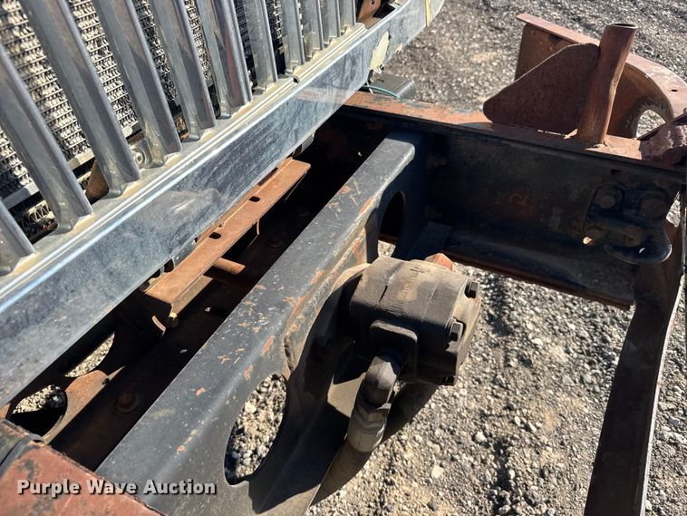 image for item FB7319 2004 International 7400 dump truck