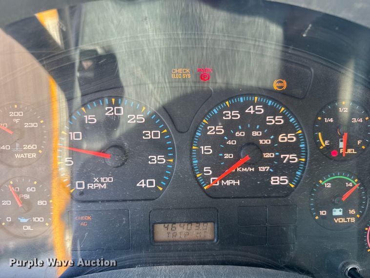 image for item FB7319 2004 International 7400 dump truck