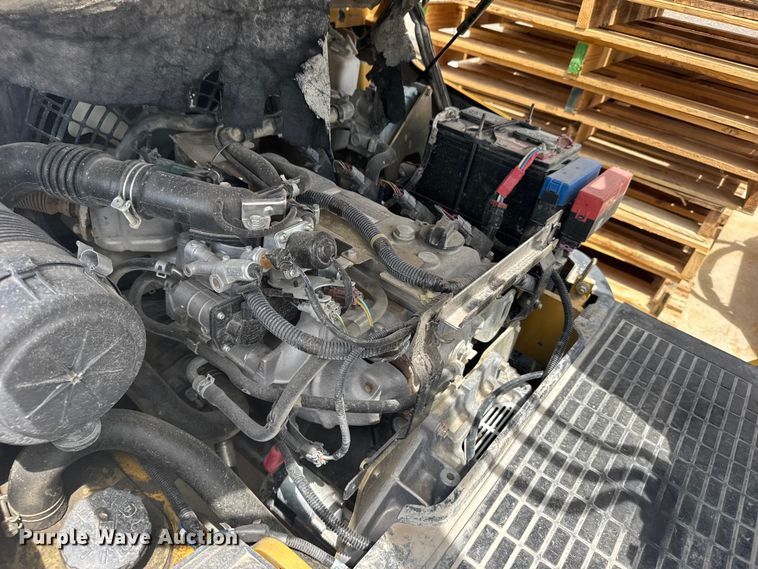 image for item FB7417 Caterpillar GP25N forklift