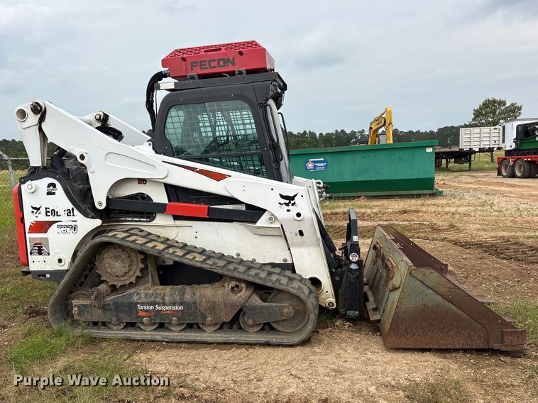 image for item FB8128 2019 Bobcat T870 tracked skid steer loader