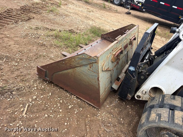 image for item FB8128 2019 Bobcat T870 tracked skid steer loader