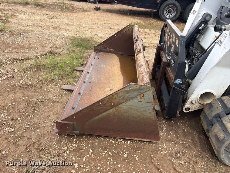 image for item FB8128 2019 Bobcat T870 tracked skid steer loader