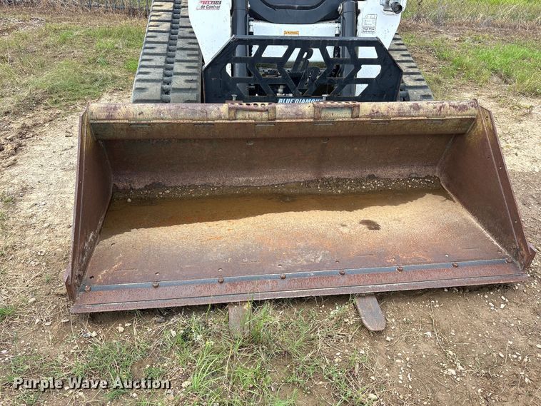 image for item FB8128 2019 Bobcat T870 tracked skid steer loader