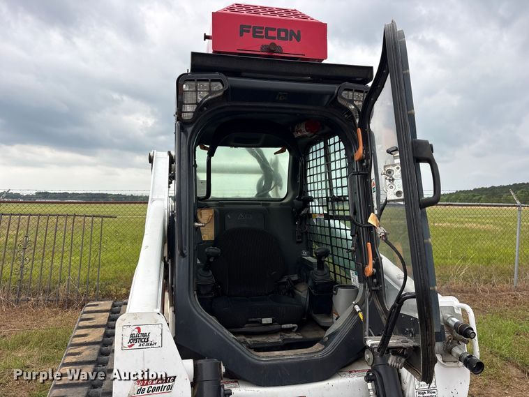 image for item FB8128 2019 Bobcat T870 tracked skid steer loader