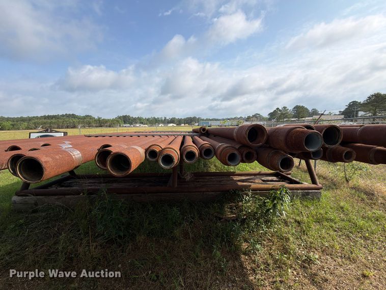 image for item FB8132 (53) joints of drill pipe
