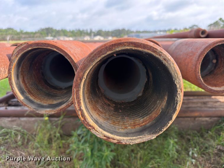 image for item FB8132 (53) joints of drill pipe