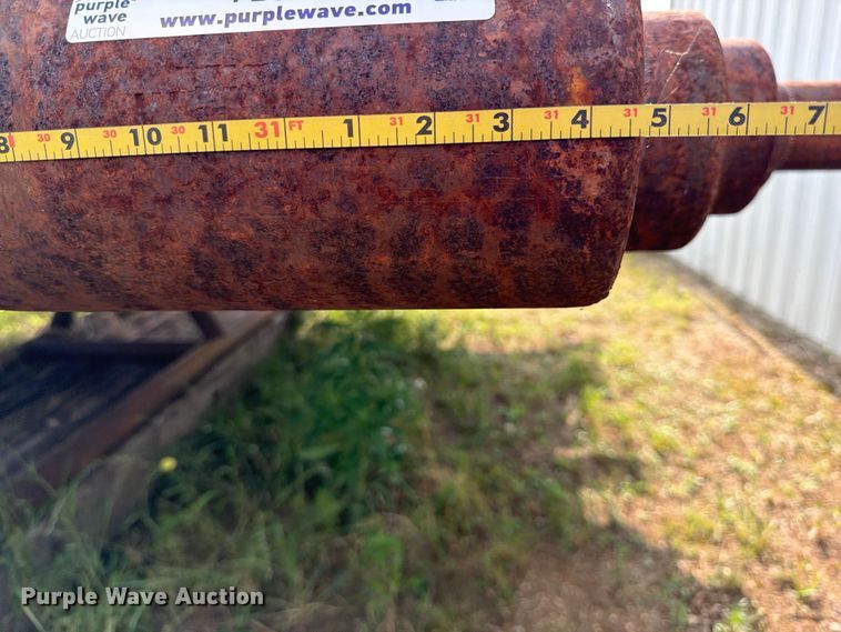 image for item FB8132 (53) joints of drill pipe