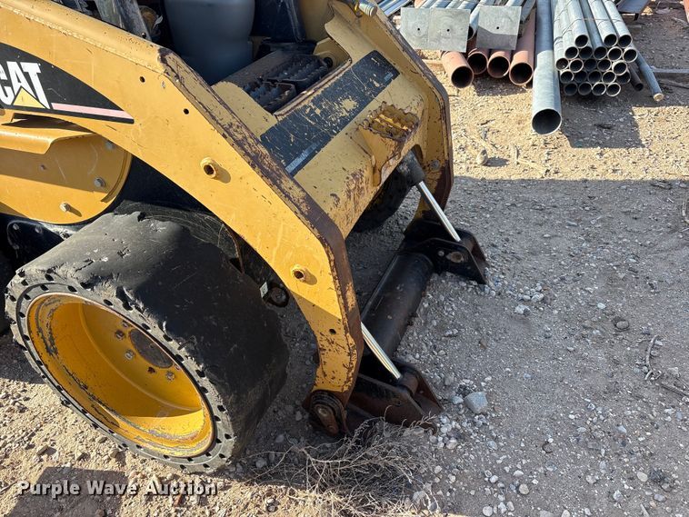 image for item FC2277 2007 Caterpillar 246B skid steer loader