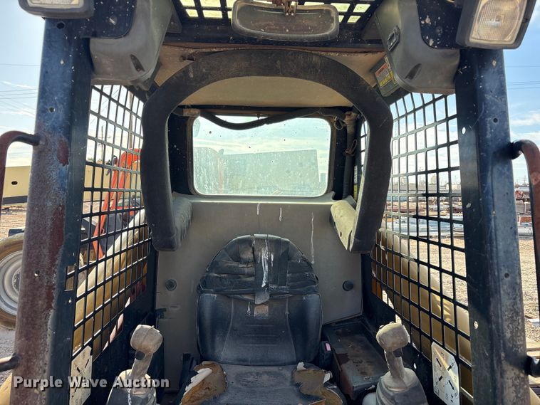 image for item FC2277 2007 Caterpillar 246B skid steer loader