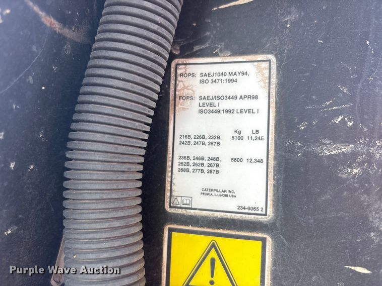 image for item FC2277 2007 Caterpillar 246B skid steer loader
