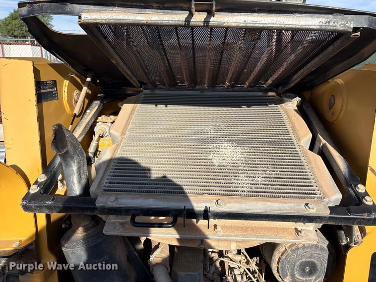 image for item FC2277 2007 Caterpillar 246B skid steer loader