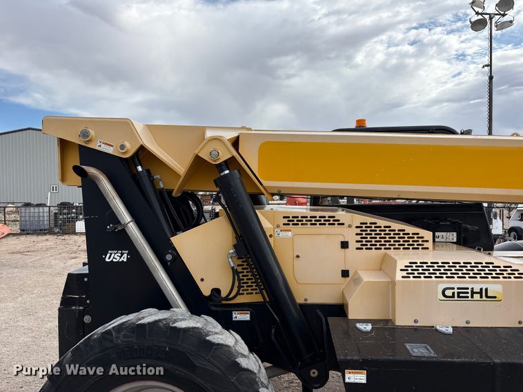 image for item FC2280 Gehl RS8-42 telehandler