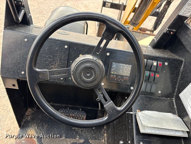 image for item FC2280 Gehl RS8-42 telehandler