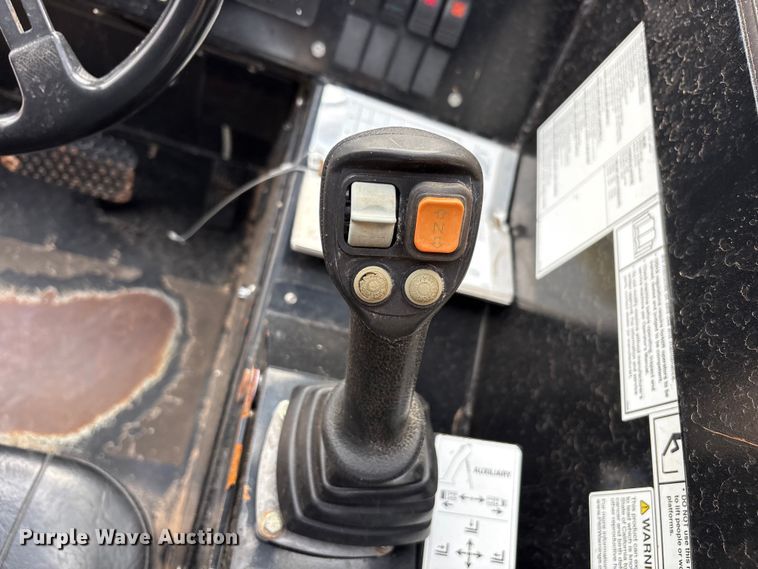image for item FC2280 Gehl RS8-42 telehandler